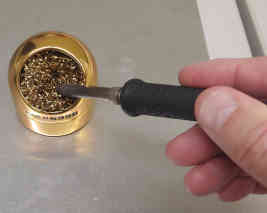How to clean soldering iron